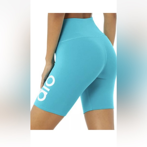alo Lace Up Yogi Short Aqua Women's Size medium - Picture 3 of 7